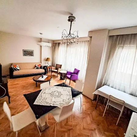 Spacious And Bright - Dirim House