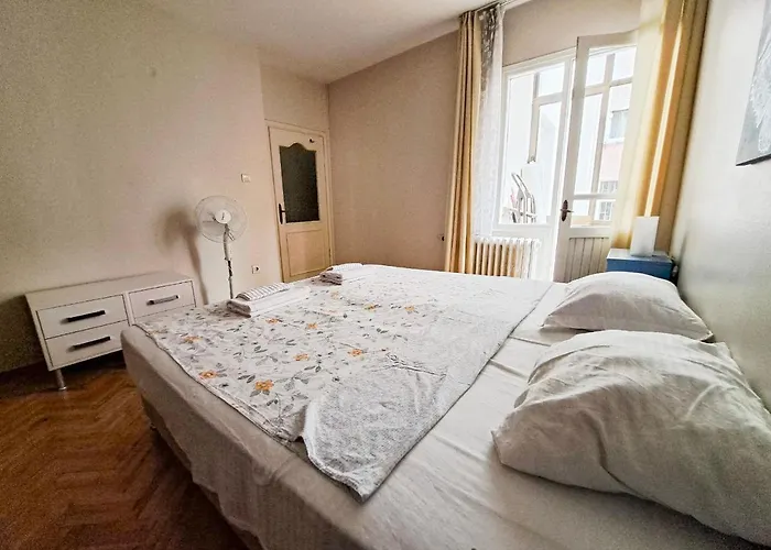 Spacious&bright - Dirim House