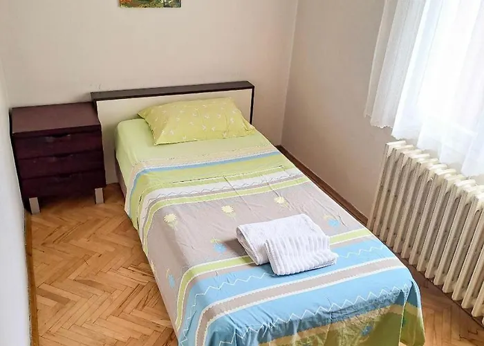 Spacious&bright - Dirim House