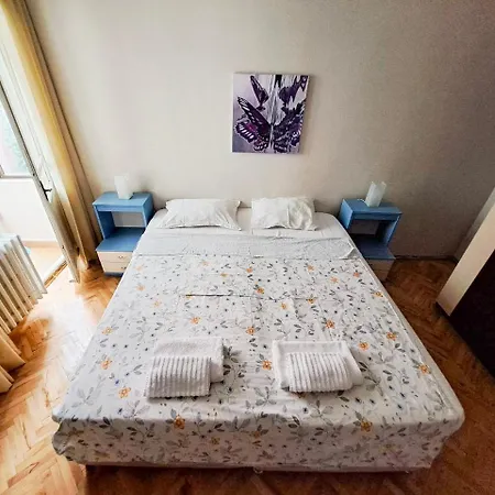 Spacious And Bright - Dirim House شقة
