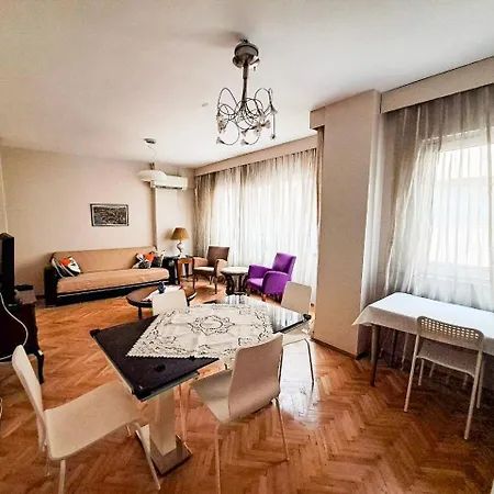 Spacious And Bright - Dirim House *